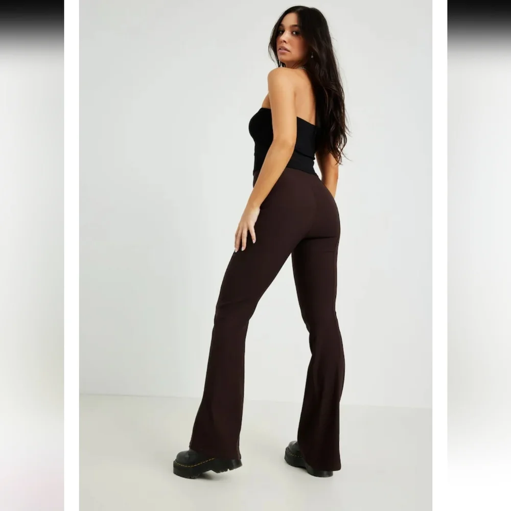 Garage Set Brown Ribbed Bootcut Pull-on Pants And Top